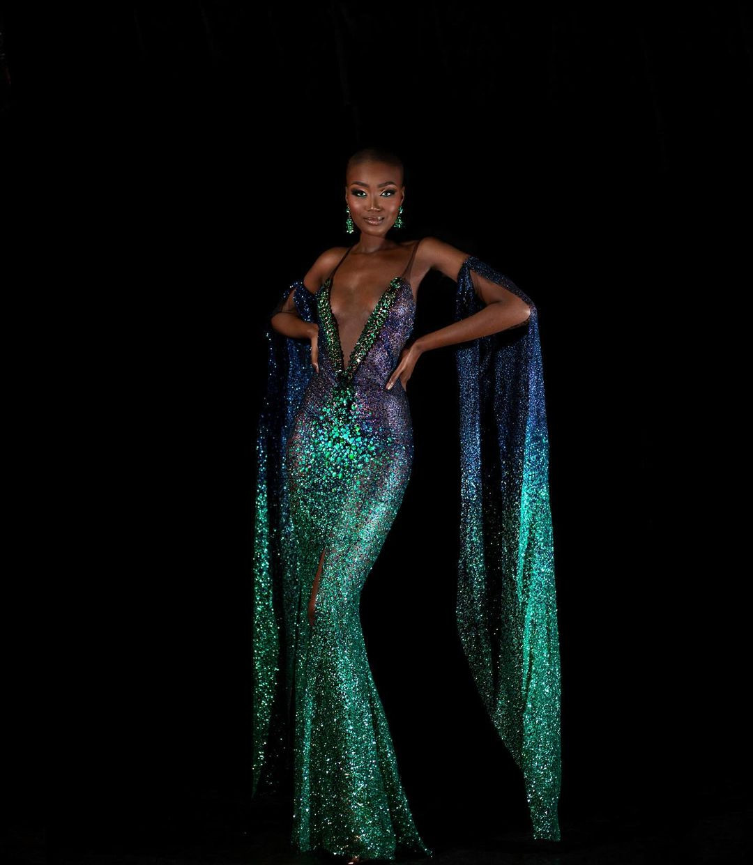 Safiétou Kabengele cũng có kỹ năng thi sắc đẹp ấn tượng. Cô từng tham gia Miss Normandie năm 2021 và năm 2022 và lần lượt đạt danh hiệu á hậu 2, á hậu 1.