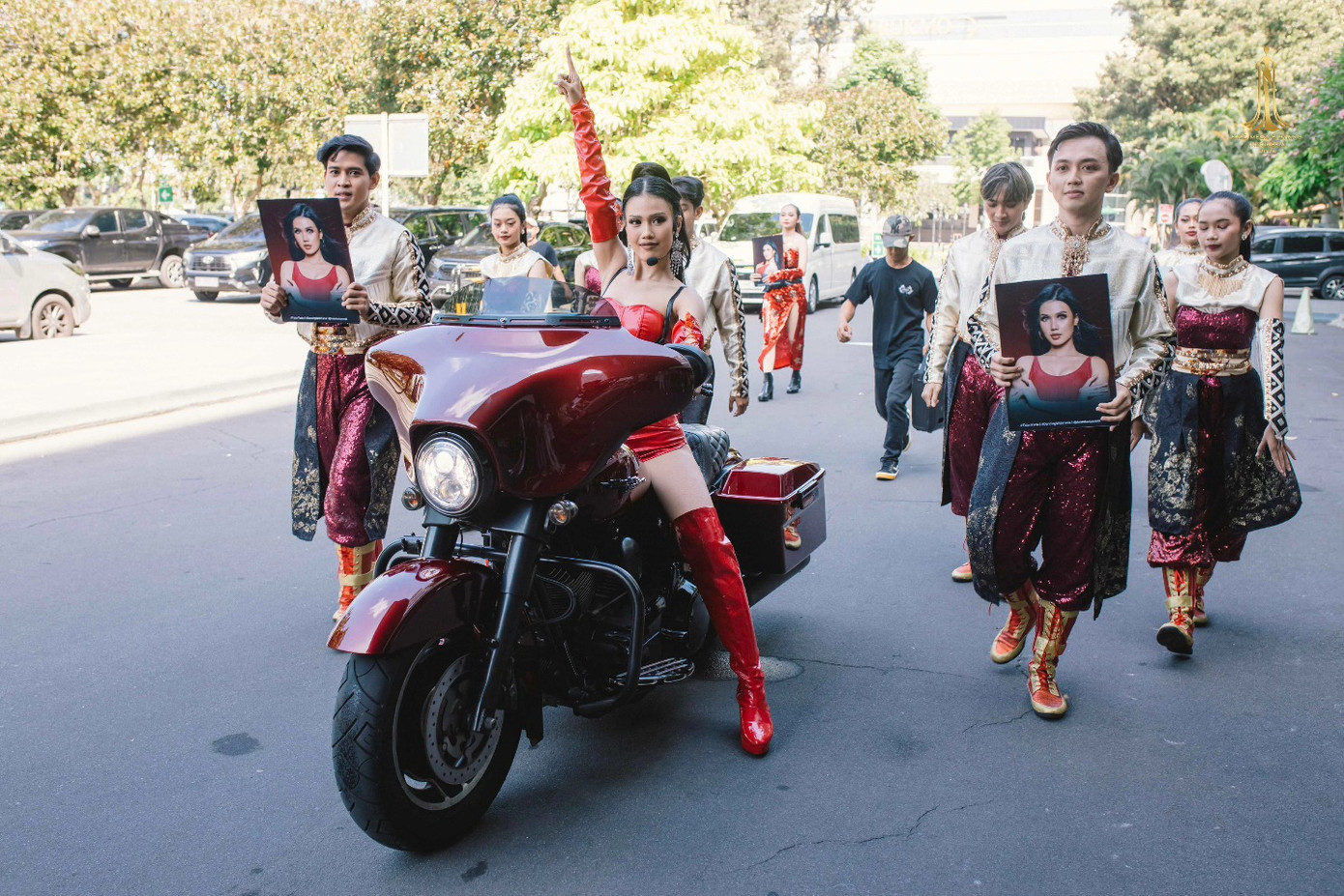 Nhiều thí sinh bị đánh giá lố lăng, phản cảm.