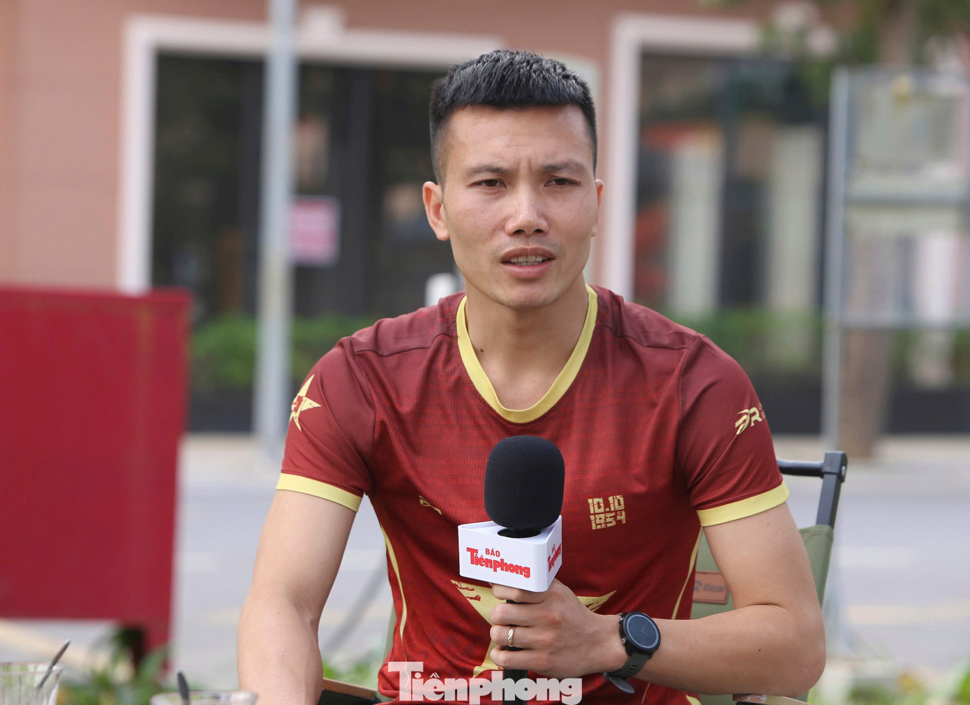 Đỗ Quốc Luật cũng đang có động lực nối dài mạch 10 lần vô địch liên tiếp cự ly 10.000m ở Tiền Phong Marathon. Tuy nhiên với giải đấu sắp diễn ra tại Quảng Trị, anh còn hướng đến mục tiêu lớn hơn.