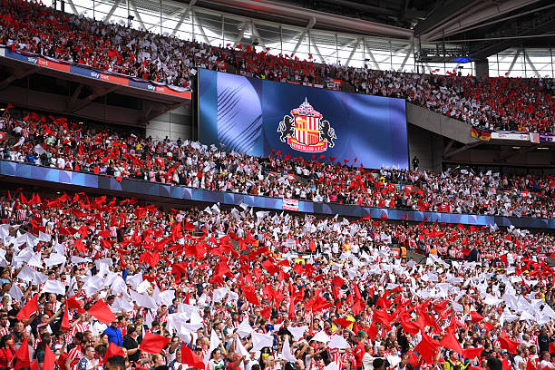 Sunderland trở lại Ngoại hạng Anh nhờ bàn thắng phút bù giờ của cầu thủ 19 tuổi ảnh 15 Sunderland trở lại Ngoại hạng Anh nhờ bàn thắng phút bù giờ của cầu thủ 19 tuổi ảnh 15