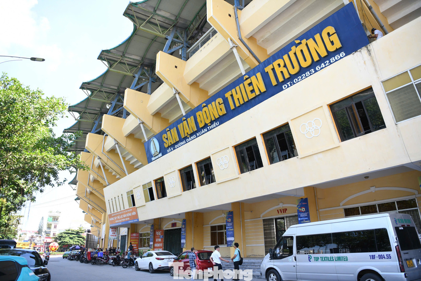 Vì vậy, sân Thiên Trường tự tin sẽ tổ chức thành công trận Siêu Cúp bóng đá Quốc gia – Cúp THACO 2023/2024 giữa Thép Xanh Nam Định và Đông Á Thanh Hóa vào ngày 31/8 tới. Vì vậy, sân Thiên Trường tự tin sẽ tổ chức thành công trận Siêu Cúp bóng đá Quốc gia – Cúp THACO 2023/2024 giữa Thép Xanh Nam Định và Đông Á Thanh Hóa vào ngày 31/8 tới.