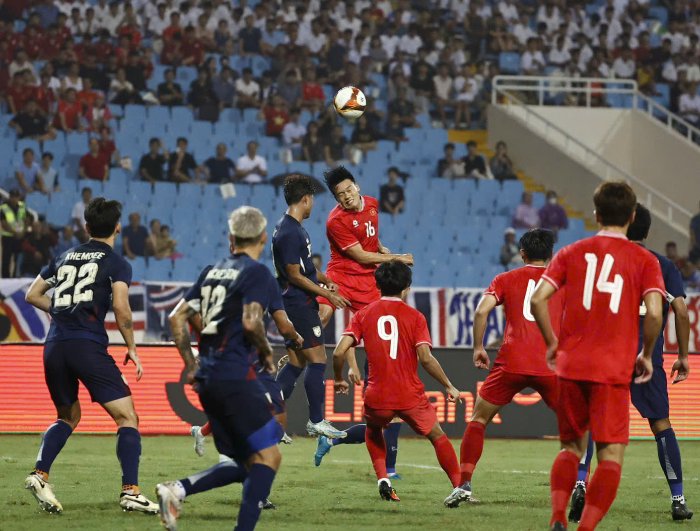 Việt Nam thua ngược Thái Lan ngay tại Mỹ Đình ảnh 56