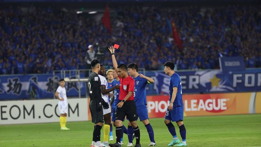 Mất 2 cầu thủ, Hà Nội FC nhận thất bại đáng tiếc 1-2 trước Wuhan Three Towns ảnh 14