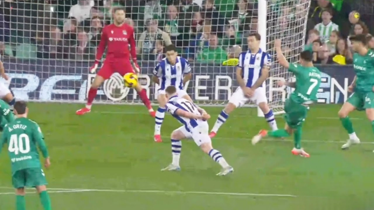 Cú volley cháy lưới Real Sociedad là bàn thứ ba của Antony tại Real Betis, đồng thời cũng mang lại danh hiệu Cầu thủ hay nhất trận lần thứ 3 kể từ khi chuyển sang La Liga.