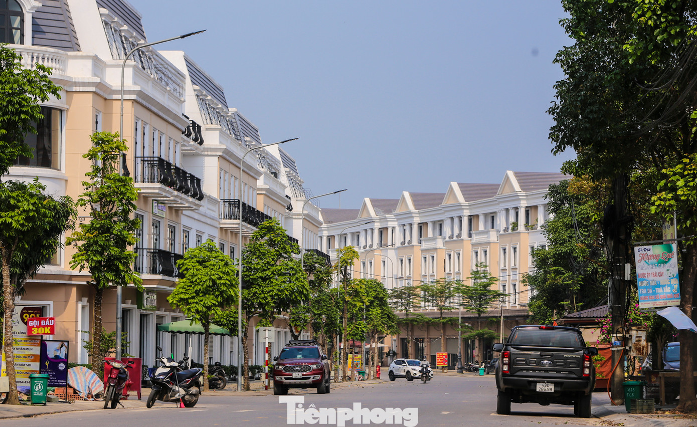 Theo mục tiêu đề ra, Quảng Trị phấn đấu trở thành tỉnh có trình độ phát triển trung bình cao trong năm 2025 và đến năm 2030 vào nhóm tỉnh khá của cả nước; hòa nhịp cùng đất nước trong kỷ nguyên vươn mình phát triển giàu mạnh của dân tộc.