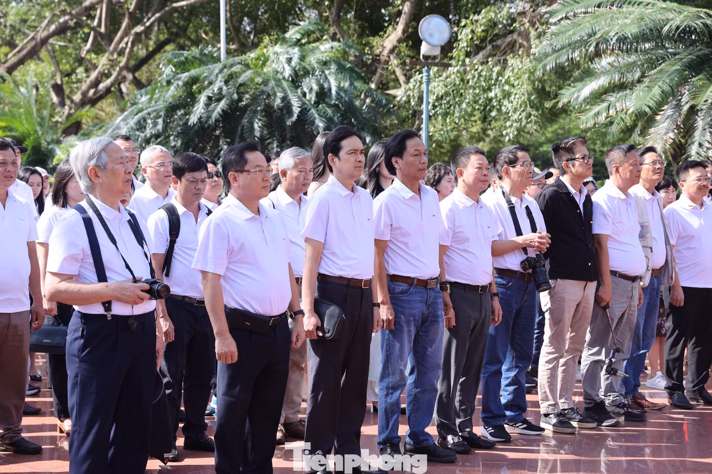 Lễ dâng hương năm trong chuỗi hoạt động kỷ niệm 70 năm báo Tiền Phong ra số đầu tiên (1953 - 2023).