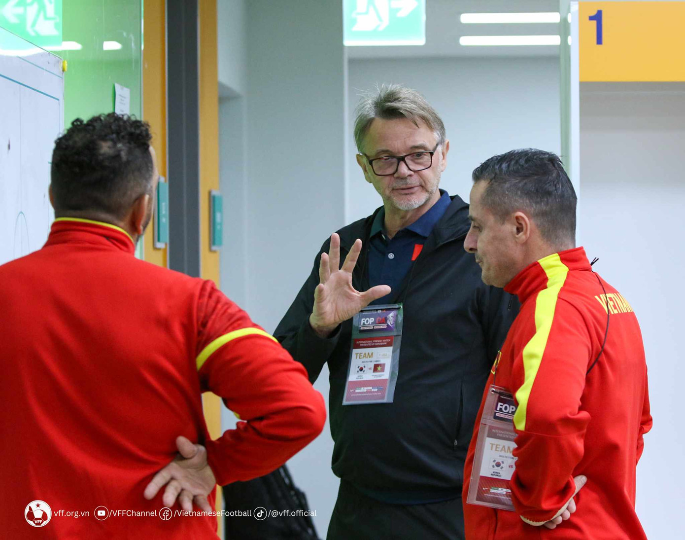 Đội tuyển Hàn Quốc dội mưa bàn thắng vào lưới đội tuyển Việt Nam ảnh 5