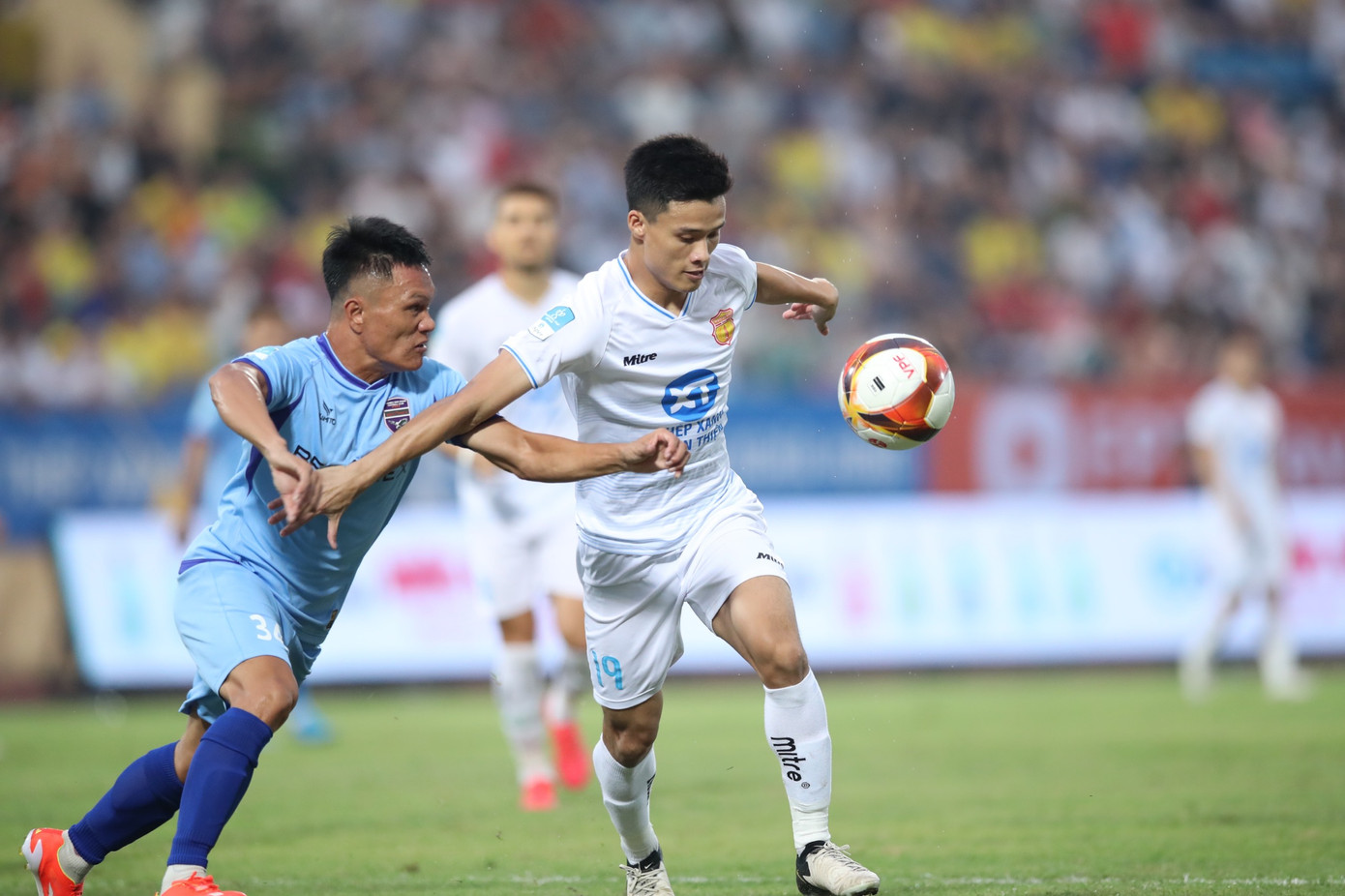 Thắng nghẹt thở Bình Dương trên chấm 11m, Nam Định giành vé vào bán kết Cúp Quốc gia 2023/24 ảnh 23