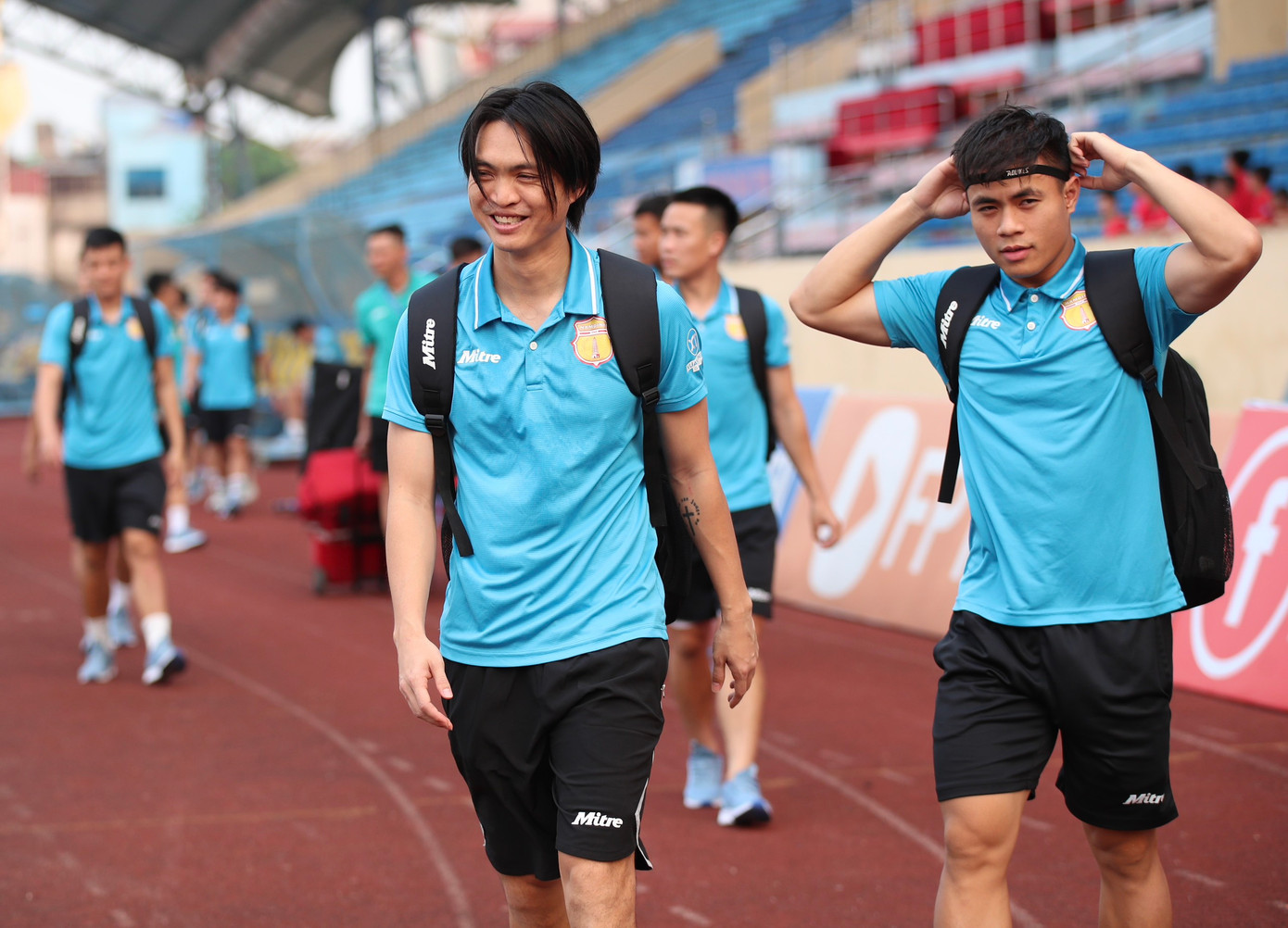 Thắng nghẹt thở Bình Dương trên chấm 11m, Nam Định giành vé vào bán kết Cúp Quốc gia 2023/24 ảnh 9