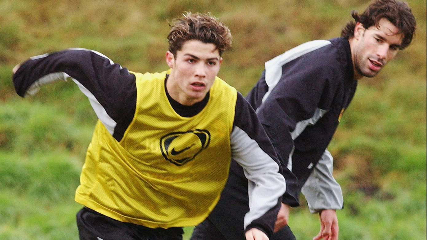 Ronaldo và Van Nistelrooy khi còn chung màu áo MU. (Ảnh: Getty Images) Ronaldo và Van Nistelrooy khi còn chung màu áo MU. (Ảnh: Getty Images)