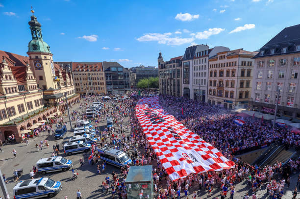 Italia giành vé bằng bàn thắng phút 90+8 ảnh 5 Italia giành vé bằng bàn thắng phút 90+8 ảnh 5