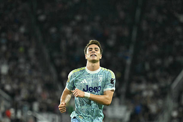 Juventus đè bẹp Al Ain bằng chiến thắng 5 sao ảnh 31