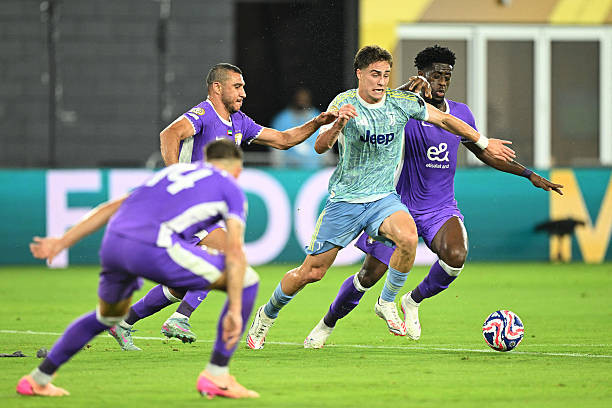 Juventus đè bẹp Al Ain bằng chiến thắng 5 sao ảnh 25