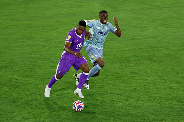 Juventus đè bẹp Al Ain bằng chiến thắng 5 sao ảnh 16