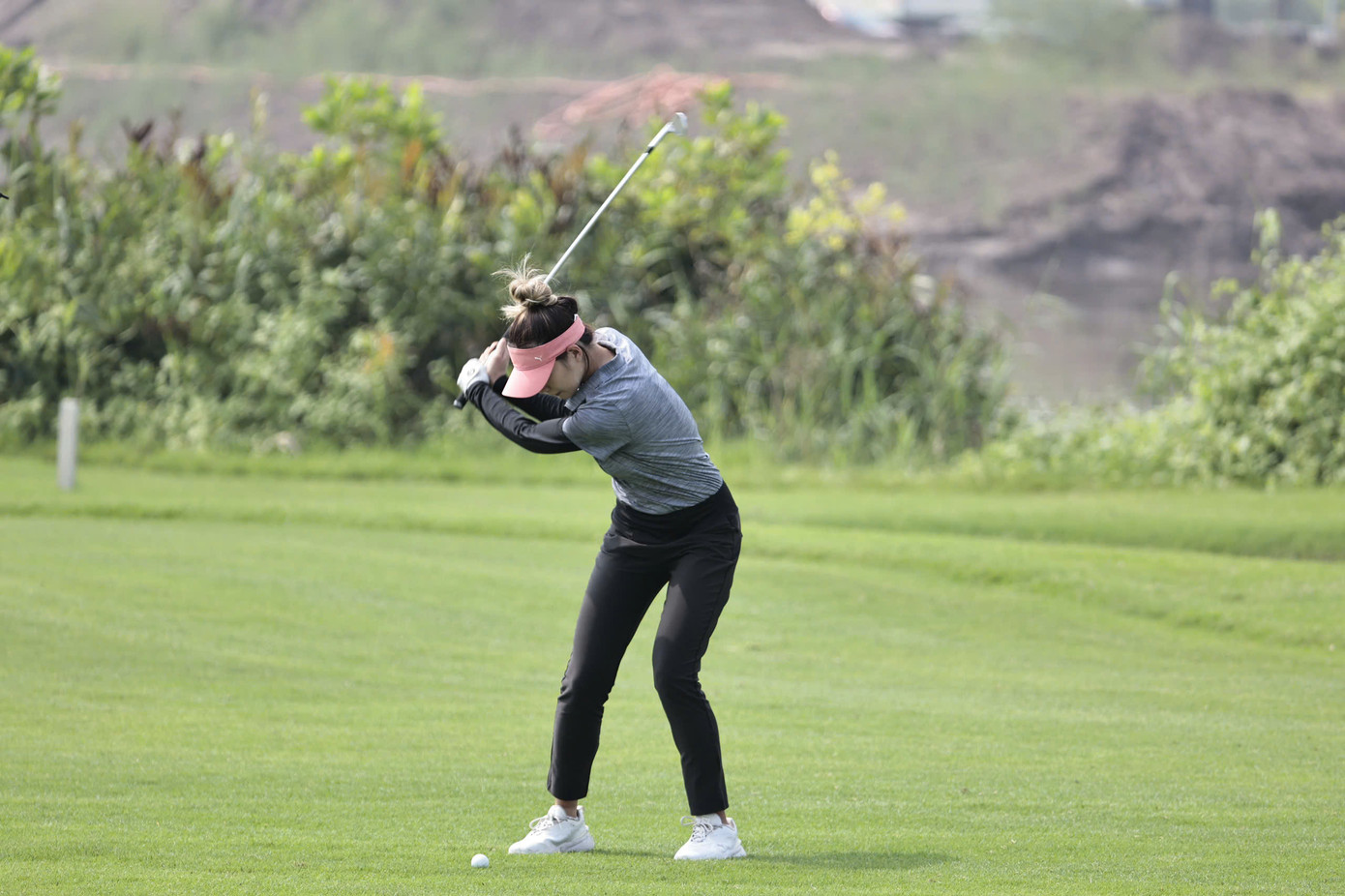 Khuê Minh luôn cố gắng để chiến thắng bản thân và khiến cho mình phải trở nên tốt hơn. Khuê Minh luôn cố gắng để chiến thắng bản thân và khiến cho mình phải trở nên tốt hơn.