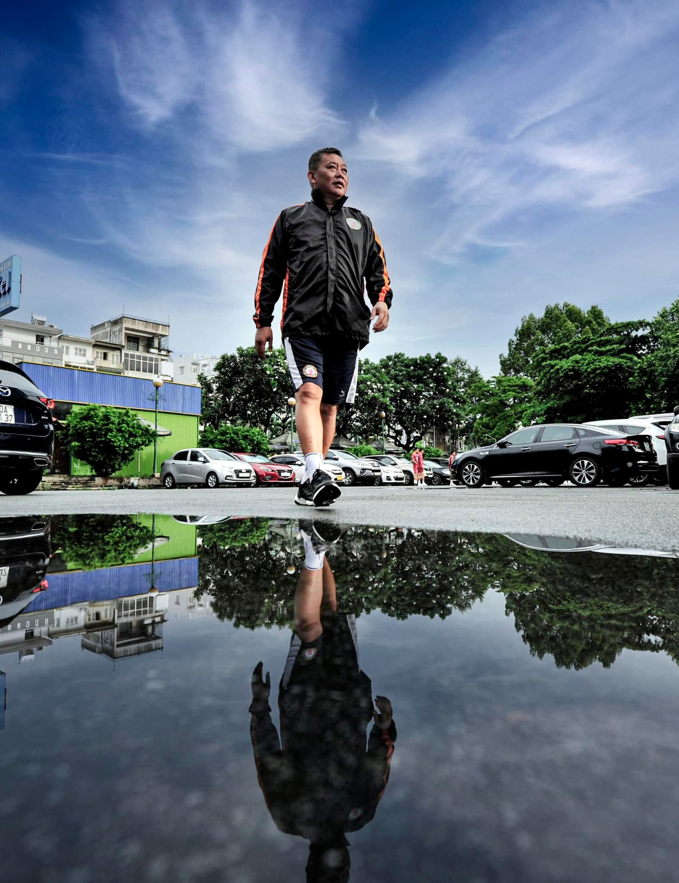 Cựu danh thủ Bùi Đoàn Quang Huy hạnh phúc với cuộc sống hiện tại. (Ảnh: FCN)