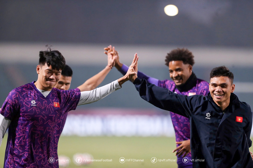 HLV KIm Sang-sik khẳng định &quot;tinh thần các tuyển thủ đang lên cao hơn bao giờ hết, sẵn sàng cho chiến thắng trước Thái Lan.