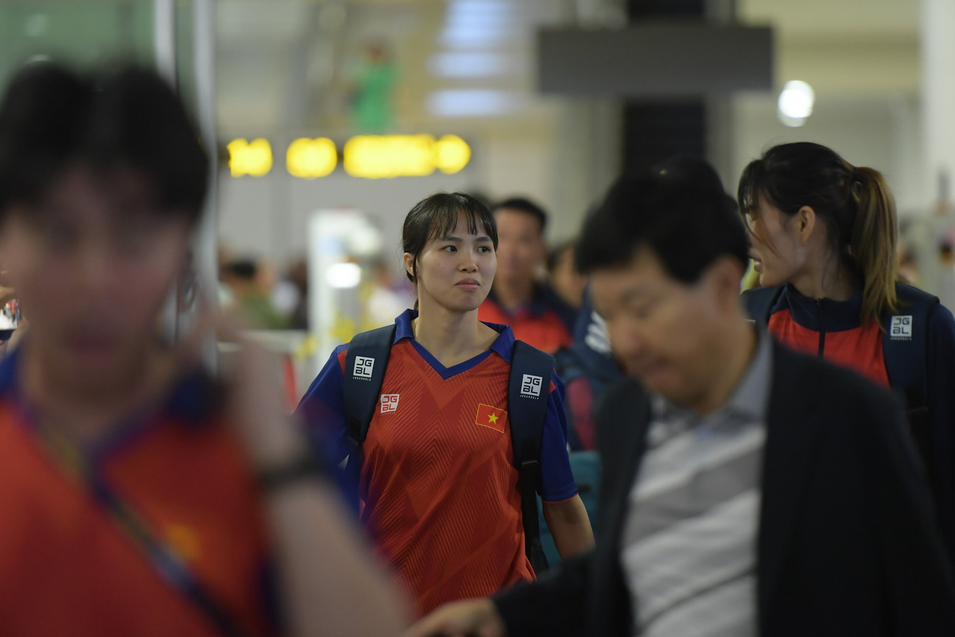 Với tấm huy chương Vàng SEA Games 32, ĐT nữ Việt Nam nhận thưởng &quot;nóng&quot; từ VFF và các nhà tài trợ số tiền lên đến 4 tỷ đồng.