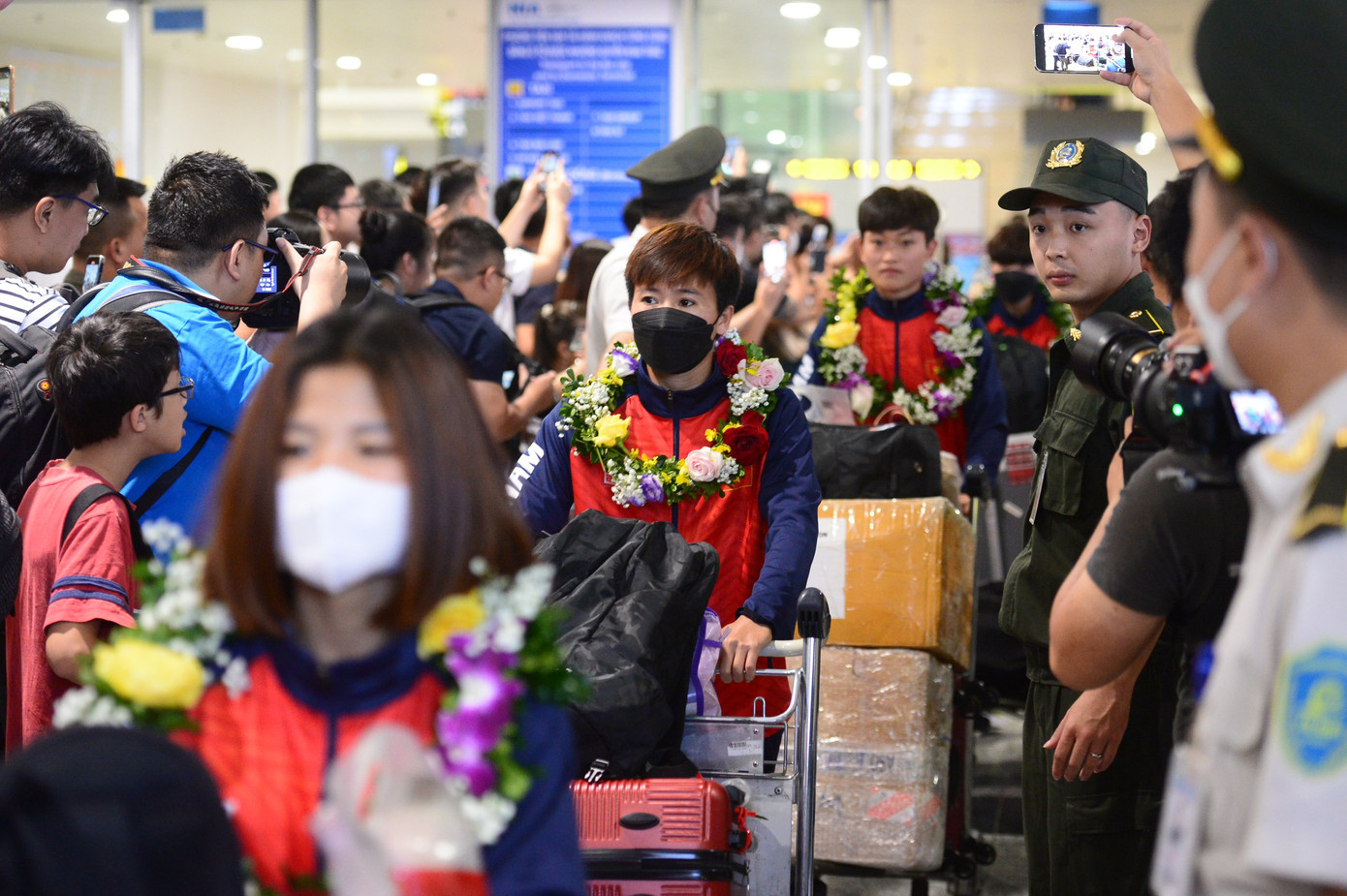 Các cô gái vàng của bóng đá nữ Việt Nam sẽ được nghỉ đến hết tuần, sau đó tập trung trở lại, chuẩn bị cho chuyến tập huấn quan trọng tại Đức và Ba Lan.