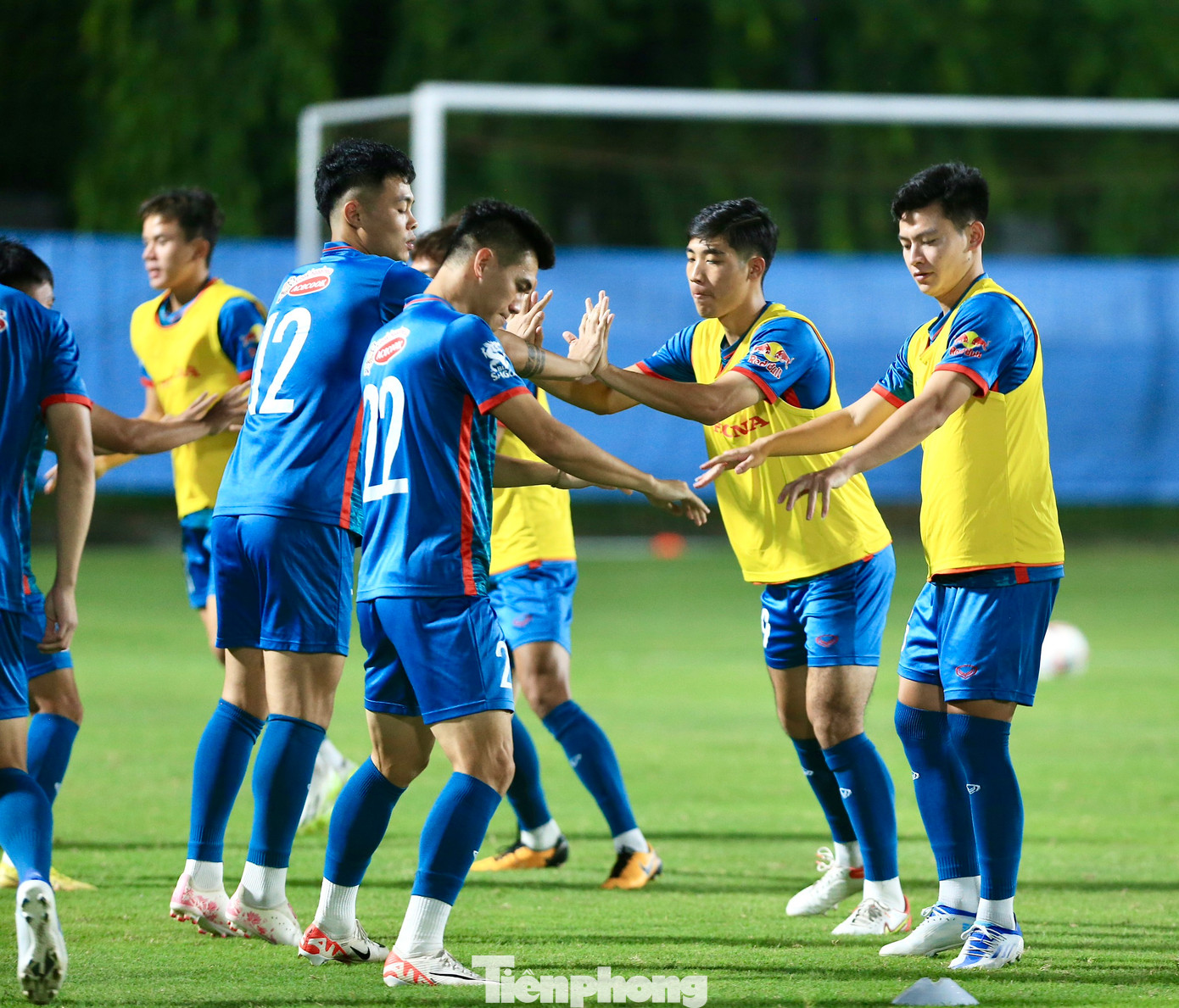 Trong buổi tập đầu tiên ngày 3/10 có sự hiện diện của những gương mặt quen thuộc như Tuấn Anh, Hoàng Đức, Tiến Linh, Thanh Bình.