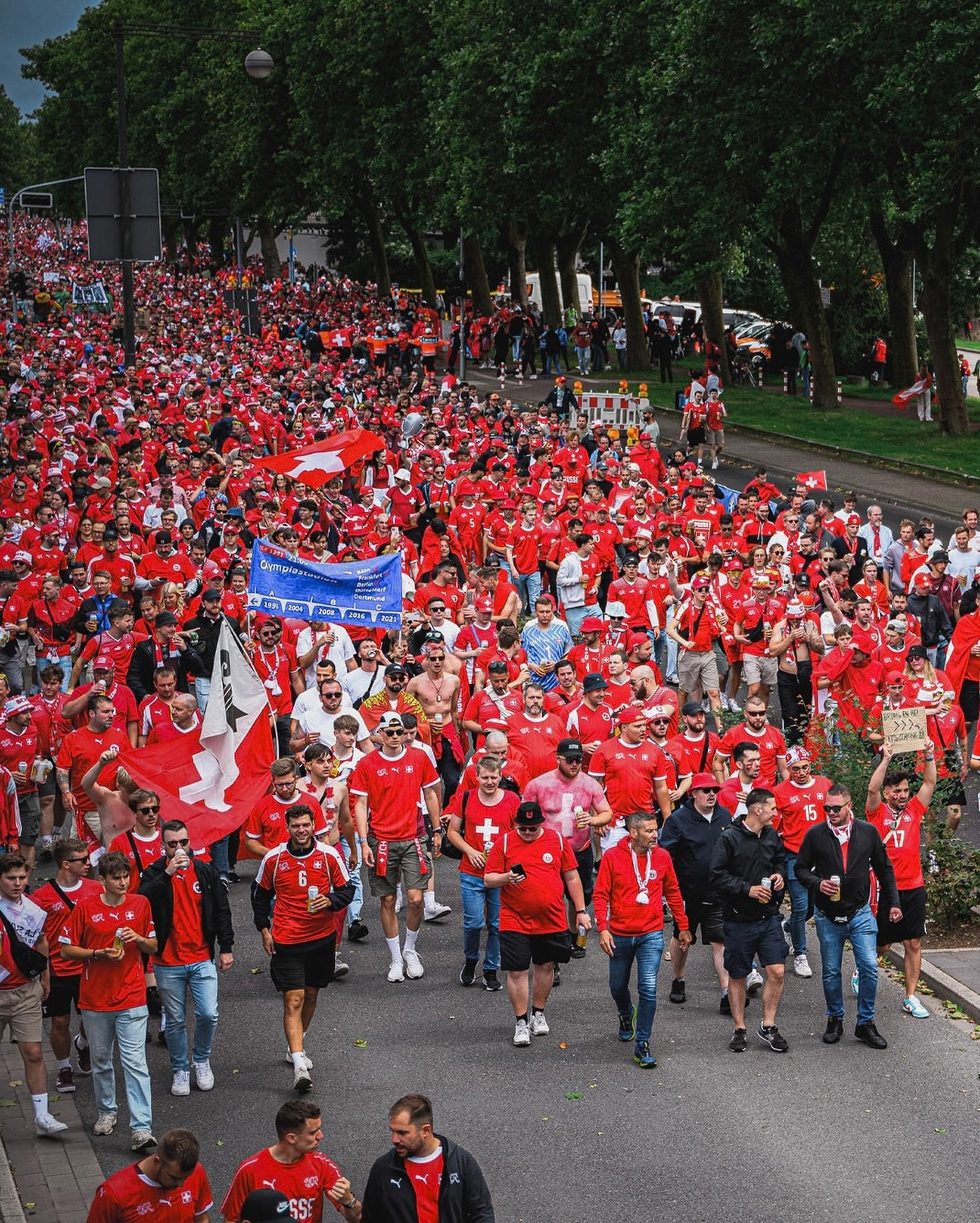 Vượt qua Thụy Sỹ trên chấm 11m, tuyển Anh vất vả ghi tên vào bán kết ảnh 17 Vượt qua Thụy Sỹ trên chấm 11m, tuyển Anh vất vả ghi tên vào bán kết ảnh 17