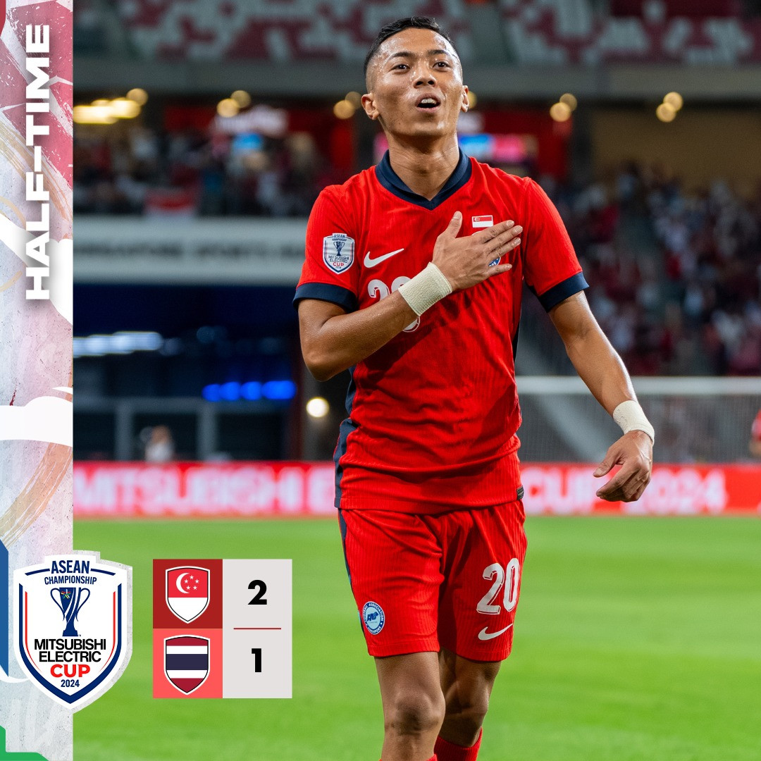 Ngược dòng thắng ngoạn mục Singapore, Thái Lan giành vé bán kết sớm ảnh 26 Ngược dòng thắng ngoạn mục Singapore, Thái Lan giành vé bán kết sớm ảnh 26