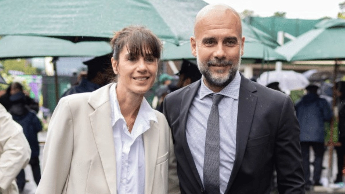 Pep Guardiola và vợ Cristina Serra đã có 30 năm chung sống.