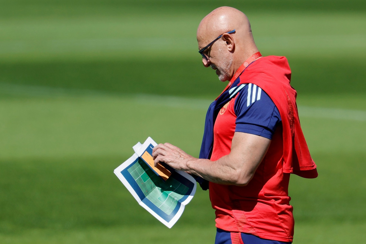 Ở tuổi 63, De la Fuente vẫn làm việc không mệt mỏi.