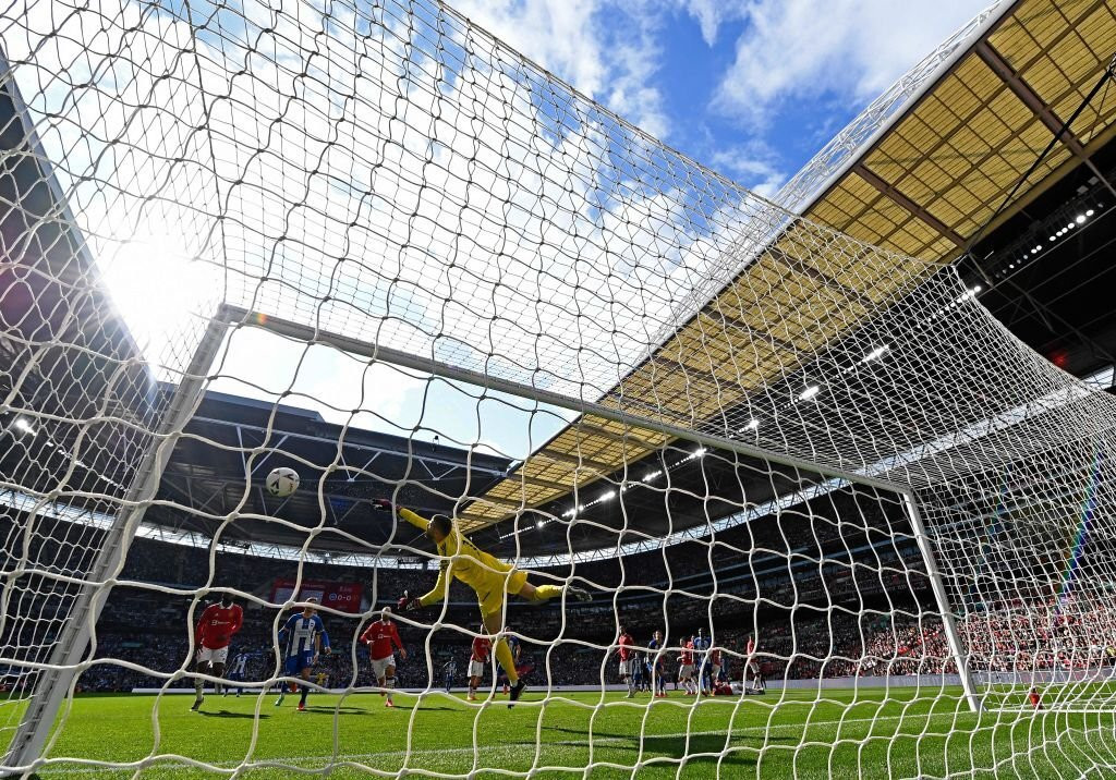 Thắng Brighton 7-6 trên chấm luân lưu, MU hẹn đại chiến Man City ở chung kết FA Cup ảnh 23