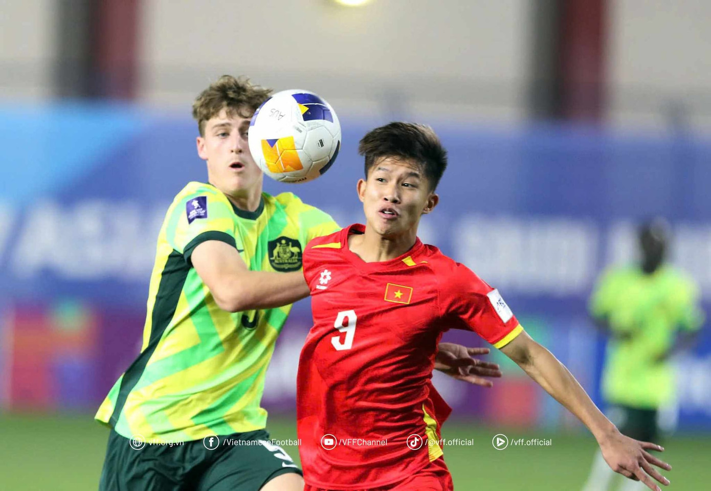 Hồng Phong, Việt Long là những cầu thủ khác của lò đào tạo Hà Nội gây ấn tượng tại giải U17 châu Á 2025. Hồng Phong, Việt Long là những cầu thủ khác của lò đào tạo Hà Nội gây ấn tượng tại giải U17 châu Á 2025.