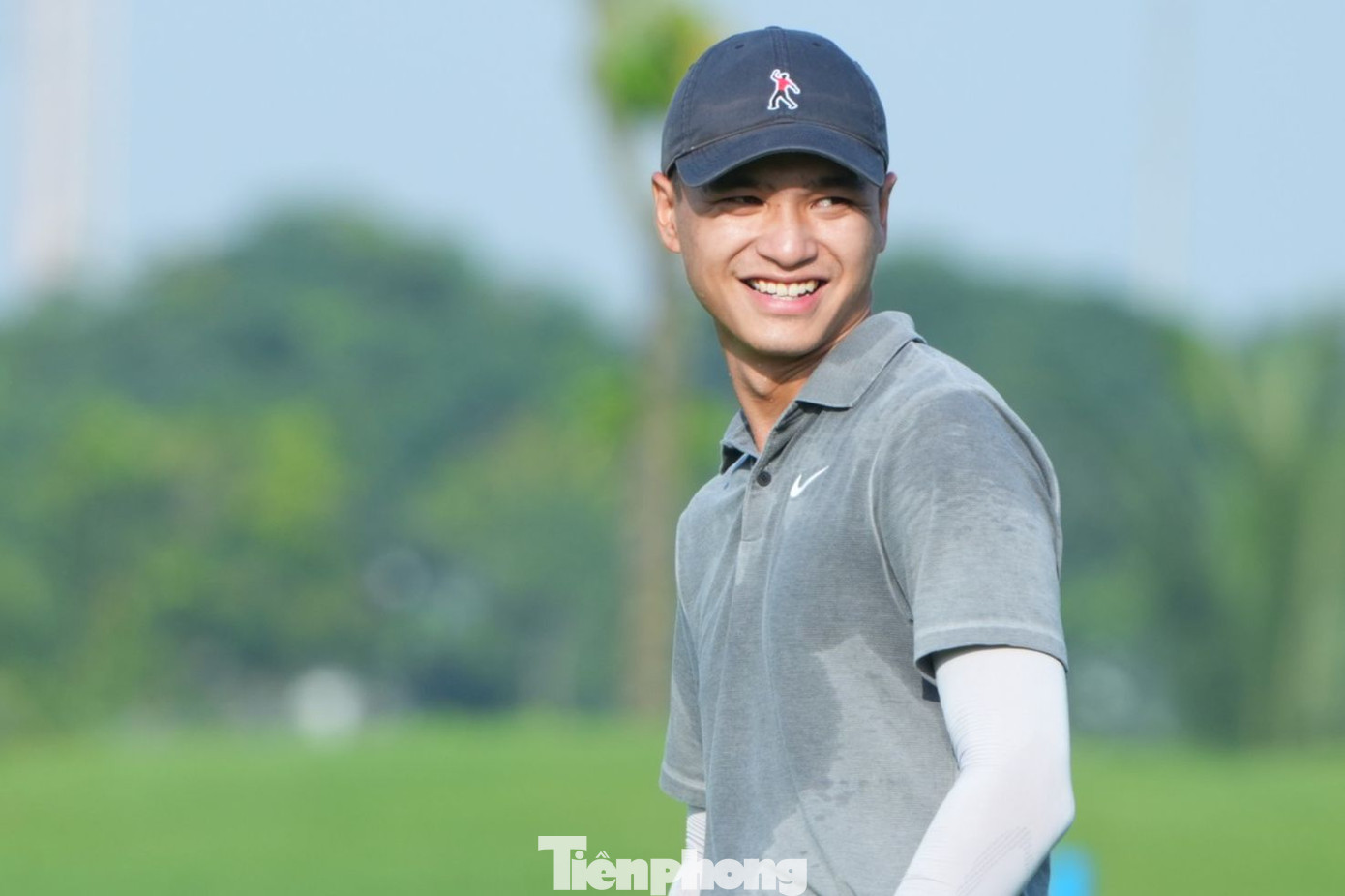 Nụ cười rạng rỡ đã trở lại trên gương mặt golfer sinh năm 1999.