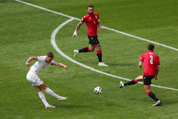 Czech và Georgia níu chân nhau ở bảng F ảnh 14