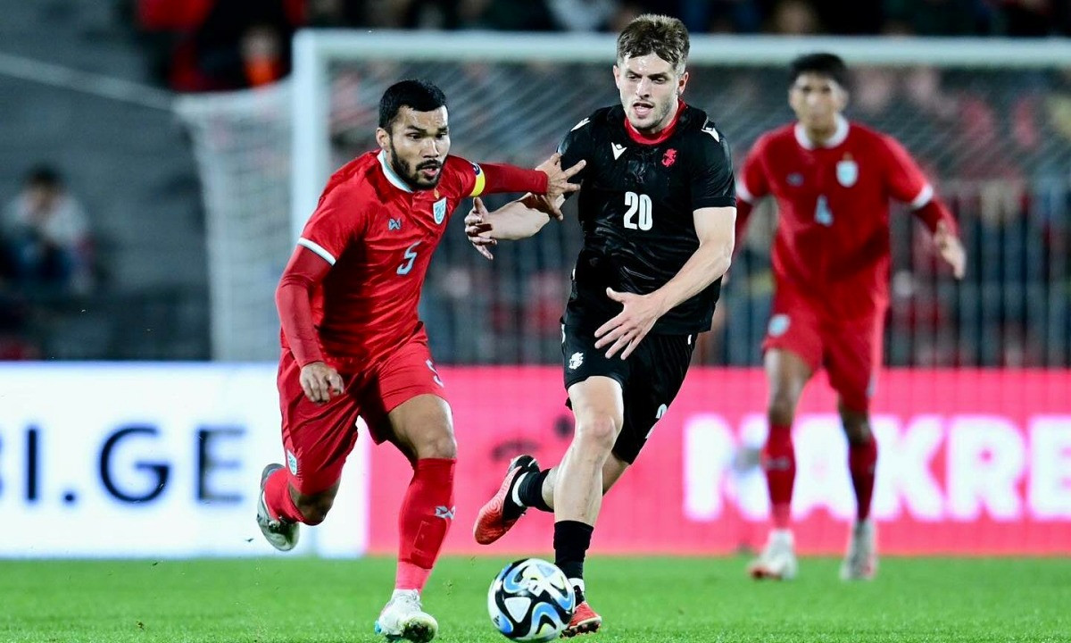 Ngược dòng thắng ngoạn mục Singapore, Thái Lan giành vé bán kết sớm ảnh 25 Ngược dòng thắng ngoạn mục Singapore, Thái Lan giành vé bán kết sớm ảnh 25