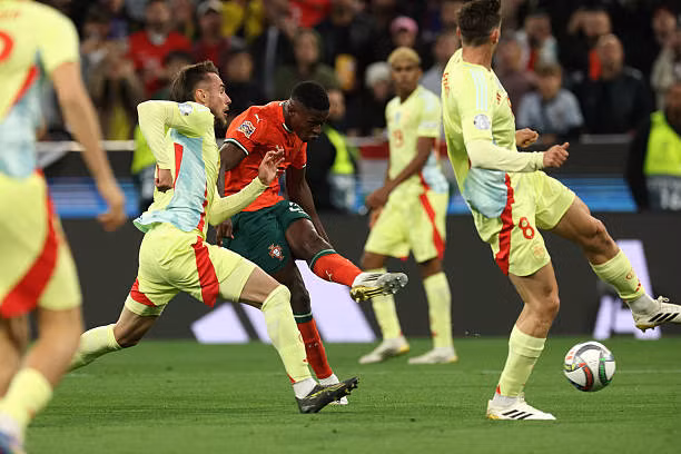 Đánh bại Tây Ban Nha trên chấm luân lưu, Ronaldo và đồng đội lần thứ 2 đăng quang Nations League 2024/25 ảnh 24 Đánh bại Tây Ban Nha trên chấm luân lưu, Ronaldo và đồng đội lần thứ 2 đăng quang Nations League 2024/25 ảnh 24