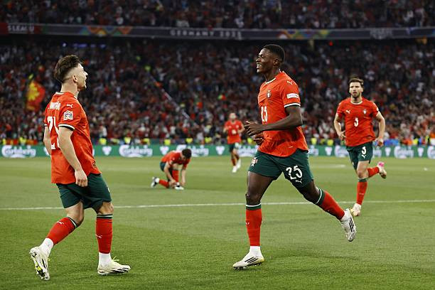 Đánh bại Tây Ban Nha trên chấm luân lưu, Ronaldo và đồng đội lần thứ 2 đăng quang Nations League 2024/25 ảnh 26