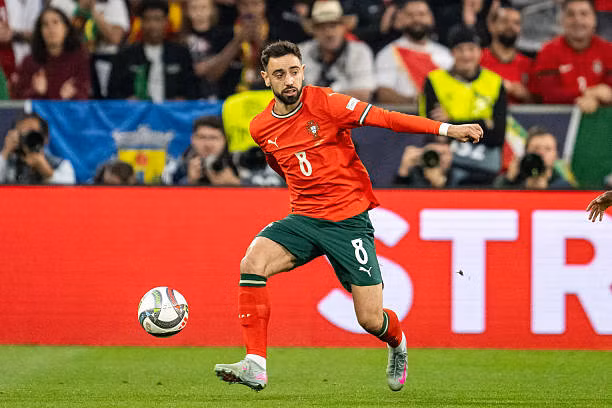 Đánh bại Tây Ban Nha trên chấm luân lưu, Ronaldo và đồng đội lần thứ 2 đăng quang Nations League 2024/25 ảnh 34 Đánh bại Tây Ban Nha trên chấm luân lưu, Ronaldo và đồng đội lần thứ 2 đăng quang Nations League 2024/25 ảnh 34