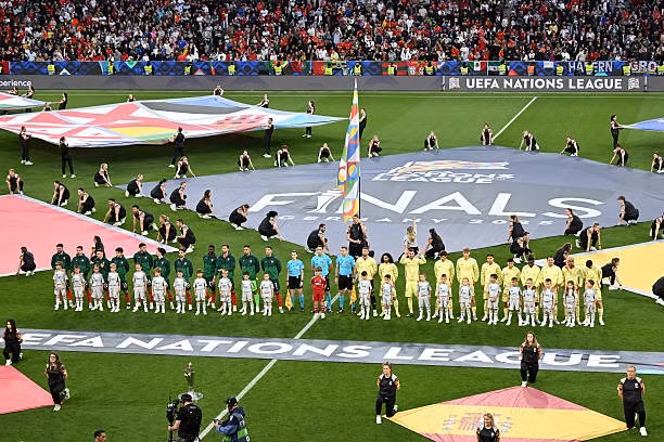 Đánh bại Tây Ban Nha trên chấm luân lưu, Ronaldo và đồng đội lần thứ 2 đăng quang Nations League 2024/25 ảnh 15 Đánh bại Tây Ban Nha trên chấm luân lưu, Ronaldo và đồng đội lần thứ 2 đăng quang Nations League 2024/25 ảnh 15