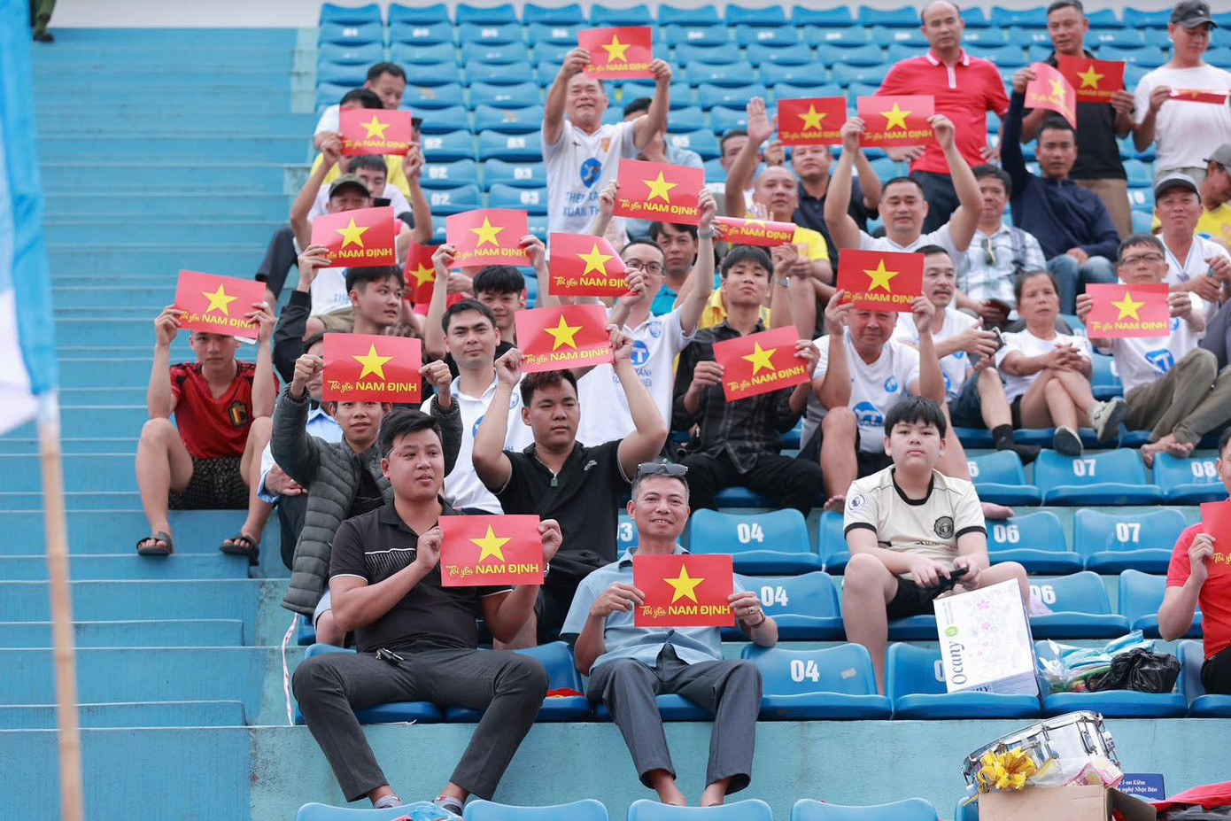 Đánh bại Bình Dương, Nam Định củng cố ngôi đầu LPBank V-League 2024/25 ảnh 5