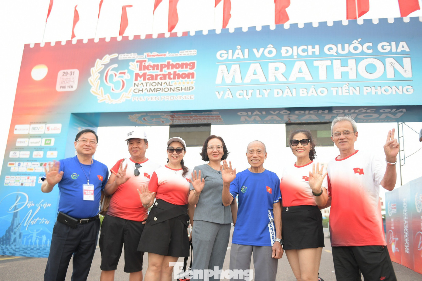 Huyền thoại Bùi Lương cho biết, Tiền Phong Marathon vượt ra ngoài phạm vi thể thao, bởi còn mang ý nghĩa lớn lao trong việc rèn luyện ý chí, nghị lực, hun đúc tinh thần dân tộc và lòng yêu nước.