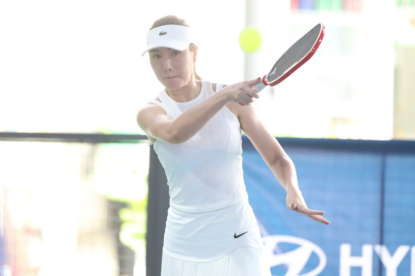 Với tính chất dễ chơi, dễ tiếp cận, pickleball đã tạo nên làn sóng phát triển mạnh mẽ ở Việt Nam trong hai năm trở lại đây. Đặc biệt, pickleball thu hút đông đảo sự tham gia của các vận động viên nữ.