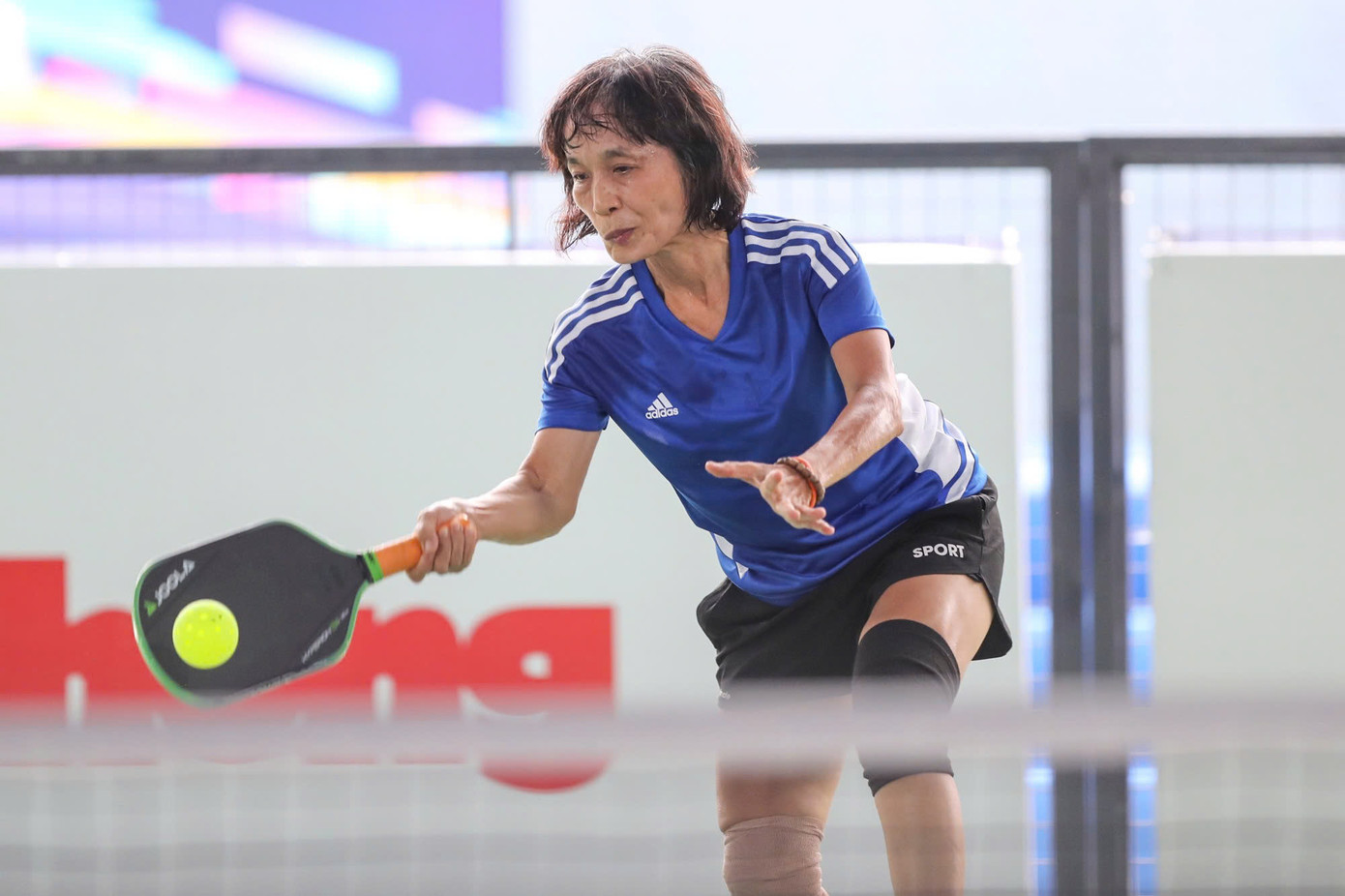 Mặc dù vậy, với kinh nghiệm dày dạn, hai cô dễ dàng làm chủ cây vợt pickleball, đồng thời tham dự nhiều giải trong thời gian qua. Và bây giờ, cả hai có mặt tại Giải Pickleball Việt Nam - Cúp Hyundai Thành Công 2025 ở cụm sân Pickleball D-JOY.