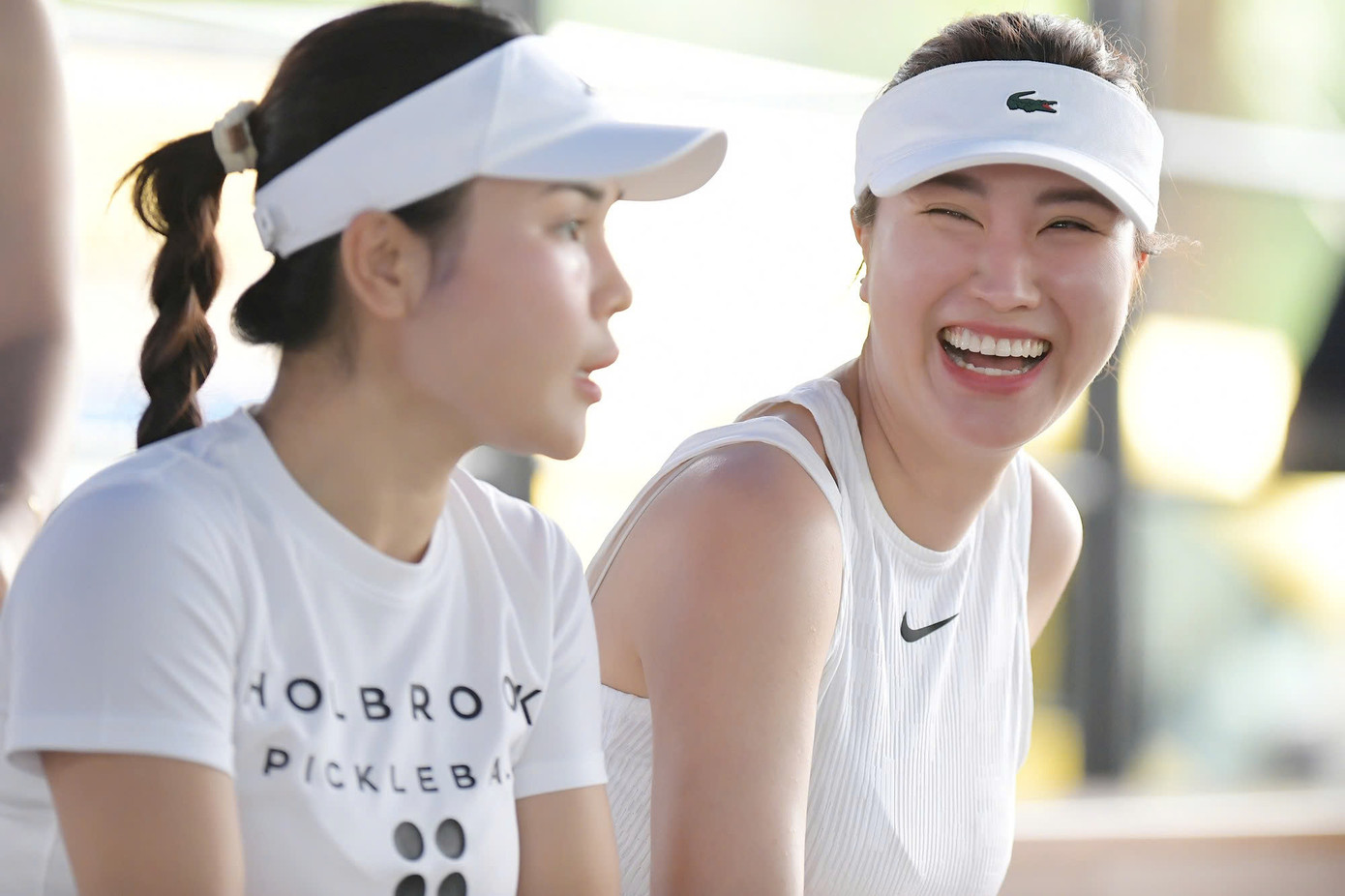 Không chỉ mang lại nhiều ích lợi về sức khỏe, pickleball còn giúp cải thiện vóc dáng và tạo nên những giây phút vui vẻ trên sân đấu.