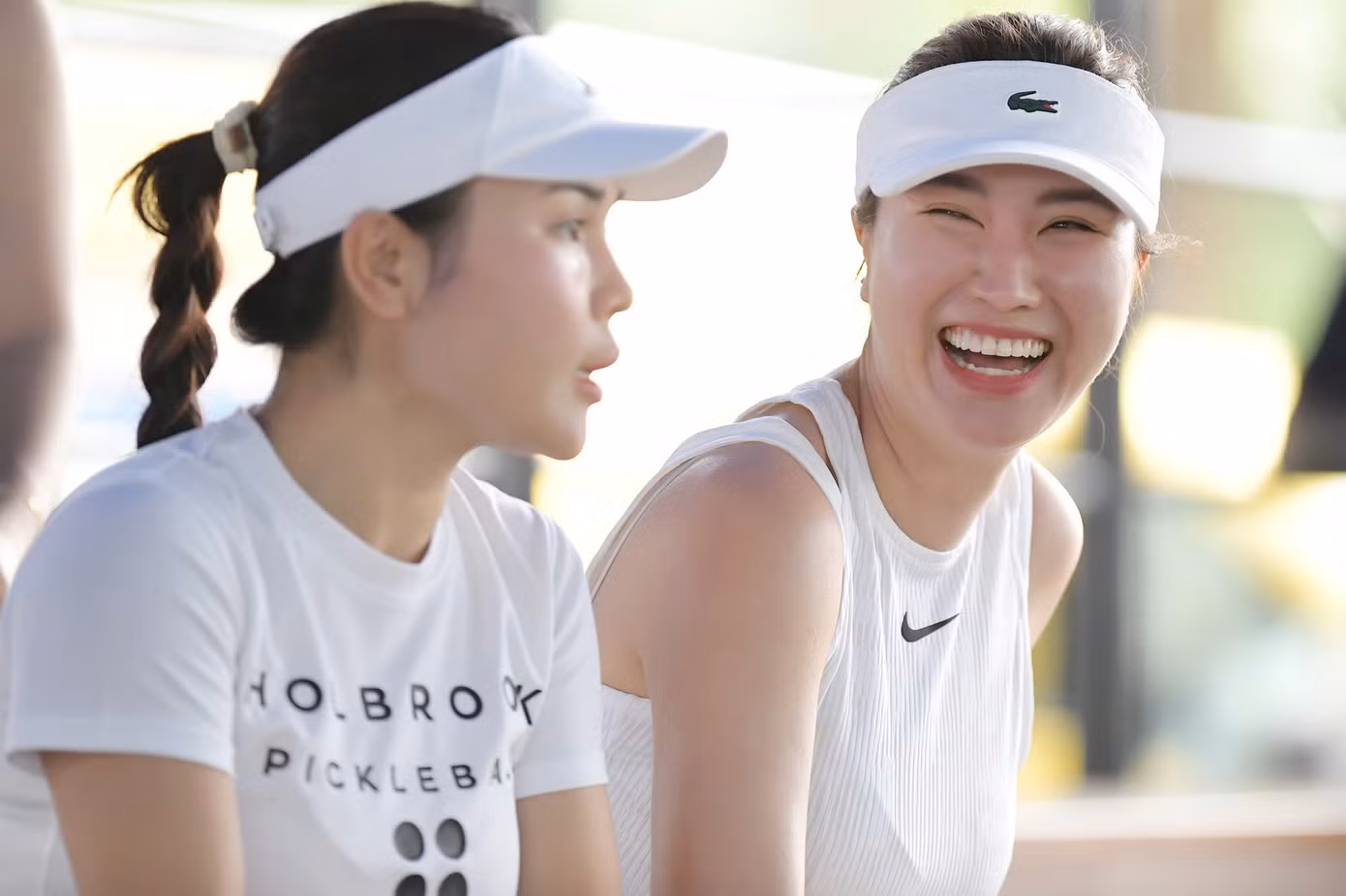Không chỉ mang lại nhiều ích lợi về sức khỏe, pickleball còn giúp cải thiện vóc dáng và tạo nên những giây phút vui vẻ trên sân đấu.