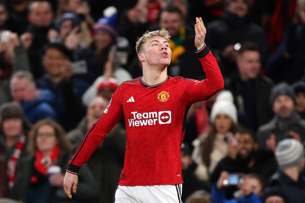 Tottenham khiến MU chia điểm tại Old Trafford ảnh 7