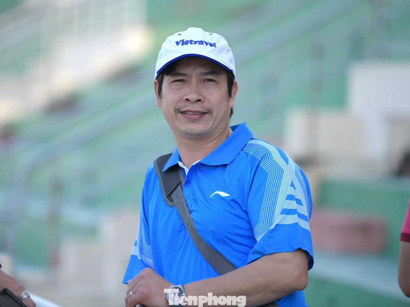 Huấn luyện viên (HLV) Lê Văn Chức, HLV trưởng phụ trách bộ môn điền kinh (Trung tâm Đào tạo, Huấn luyện và Thi đấu thể thao tỉnh Hải Dương). Huấn luyện viên (HLV) Lê Văn Chức, HLV trưởng phụ trách bộ môn điền kinh (Trung tâm Đào tạo, Huấn luyện và Thi đấu thể thao tỉnh Hải Dương).