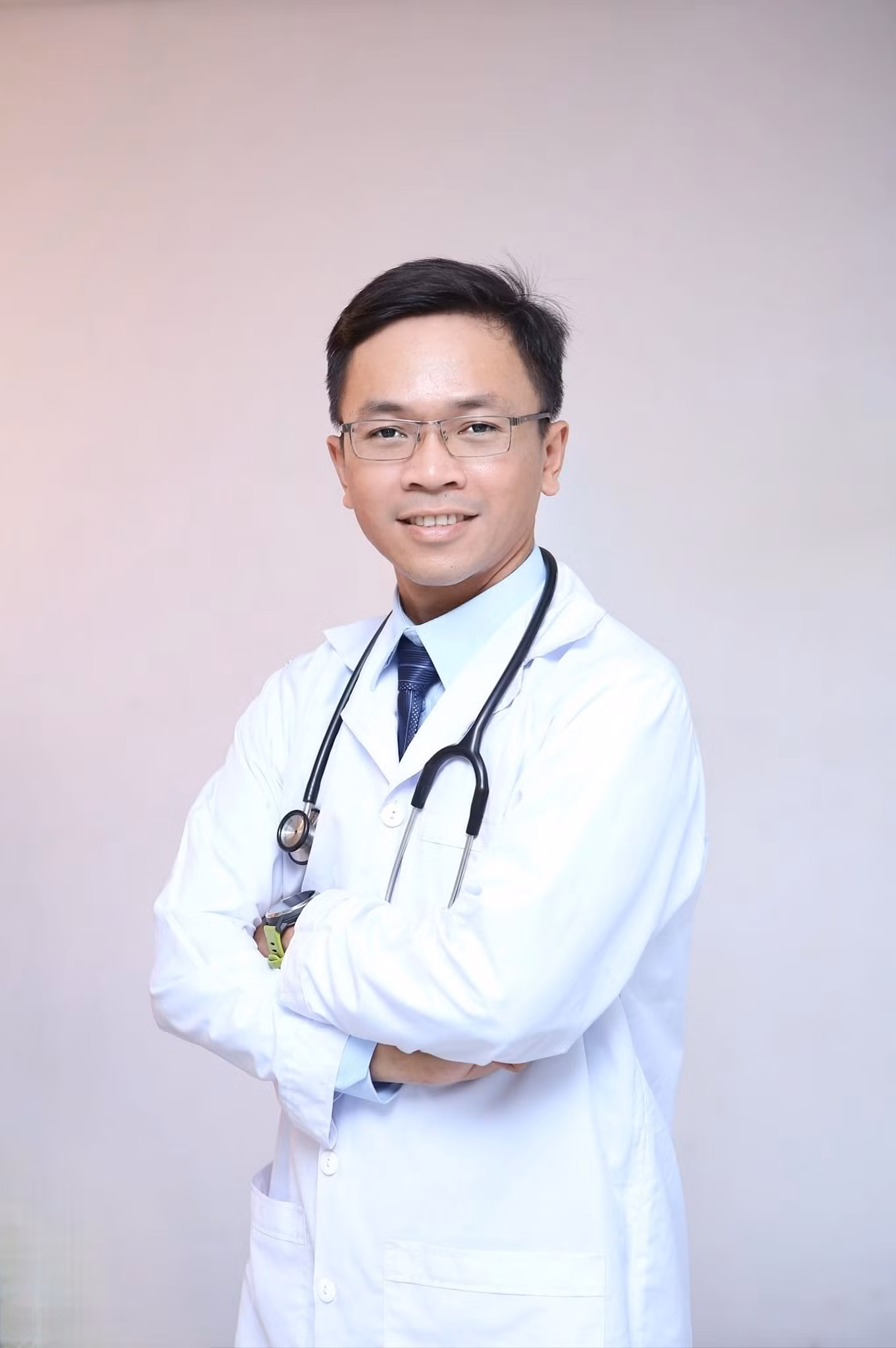 "Tôi rất thích các giải chạy của Tiền Phong Marathon", bác sỹ Phương nói. "Tôi rất thích các giải chạy của Tiền Phong Marathon", bác sỹ Phương nói.