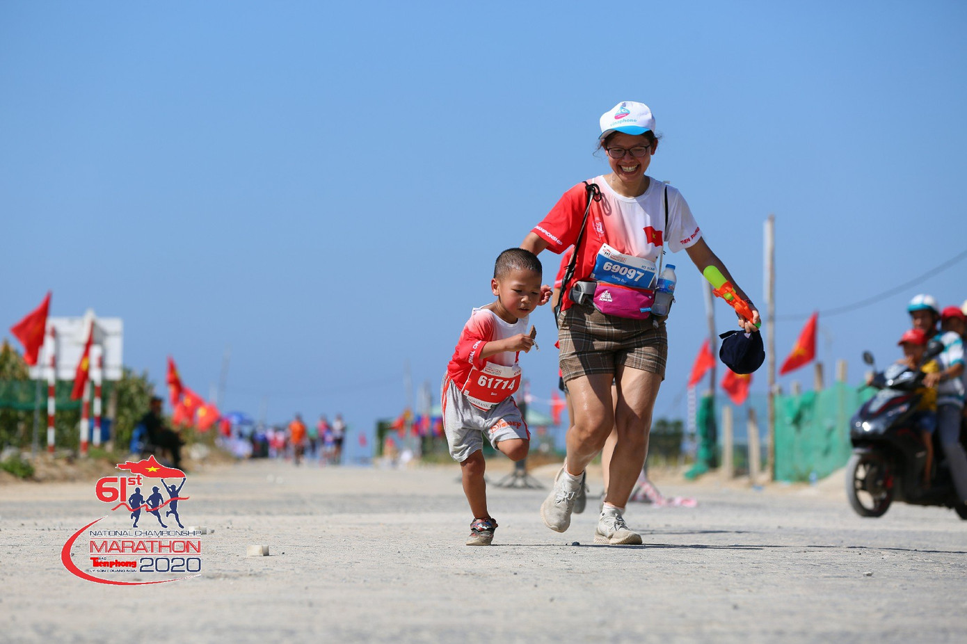 Xuân Phú tại Tiền Phong Marathon lần thứ 61 tại Lý Sơn. Xuân Phú tại Tiền Phong Marathon lần thứ 61 tại Lý Sơn.
