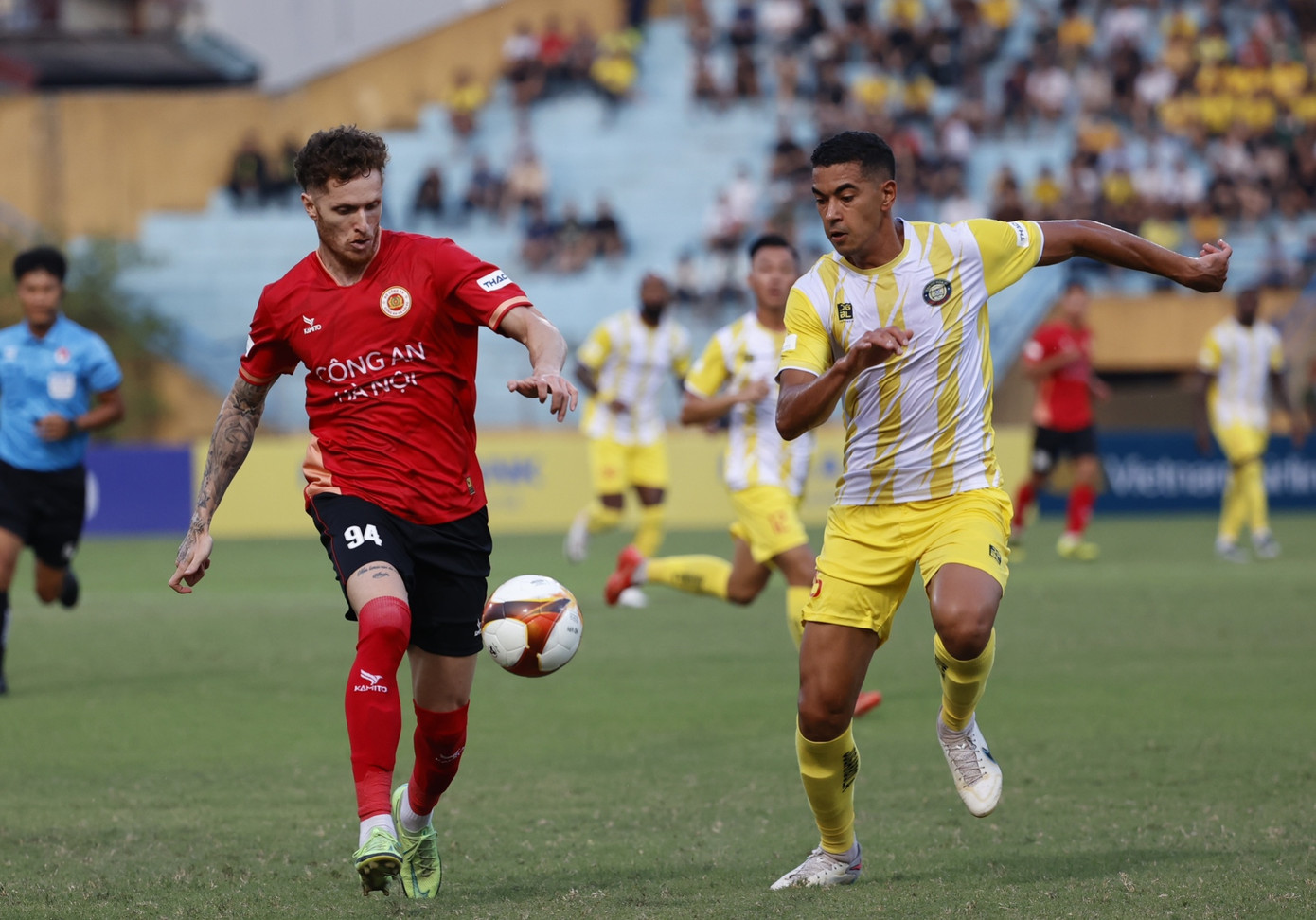 Đông Á Thanh Hoá lần thứ hai giành Siêu cúp sau khi đánh bại Công an Hà Nội 3-1 ảnh 32 Đông Á Thanh Hoá lần thứ hai giành Siêu cúp sau khi đánh bại Công an Hà Nội 3-1 ảnh 32