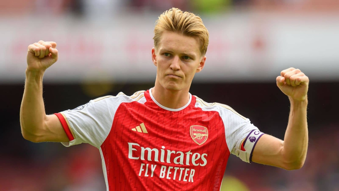 Với băng thủ quân, Odegaard hiện là thủ lĩnh của Arsenal.