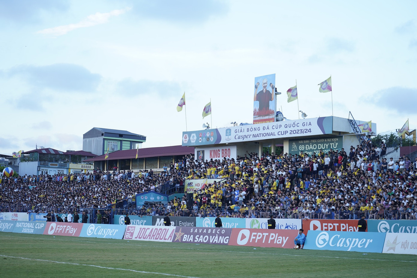Ở trận Siêu Cúp bóng đá Quốc gia - Cúp THACO 2023/2024, đông đảo CĐV Thanh Hóa sẽ có mặt tại Thiên Trường để tiếp lửa cho đội nhà.